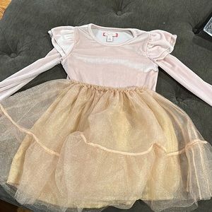 Ruby and bloom snap closure body suit with tutu size 4 worn once